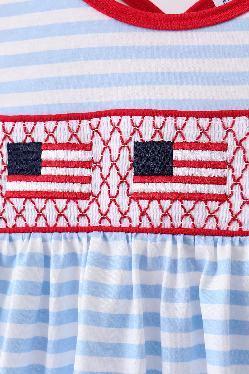 Ensemble short à volants smocké rayé drapeau rouge