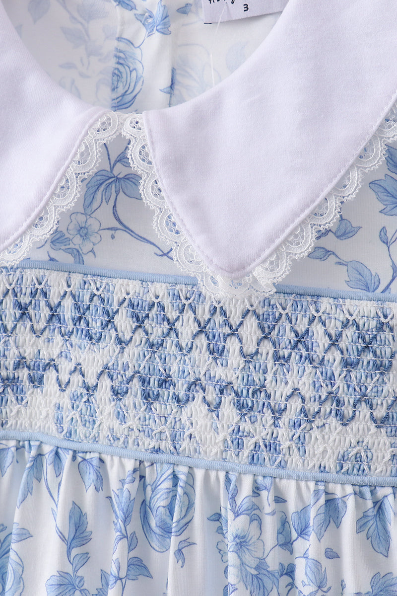 Robe smockée rose bleue