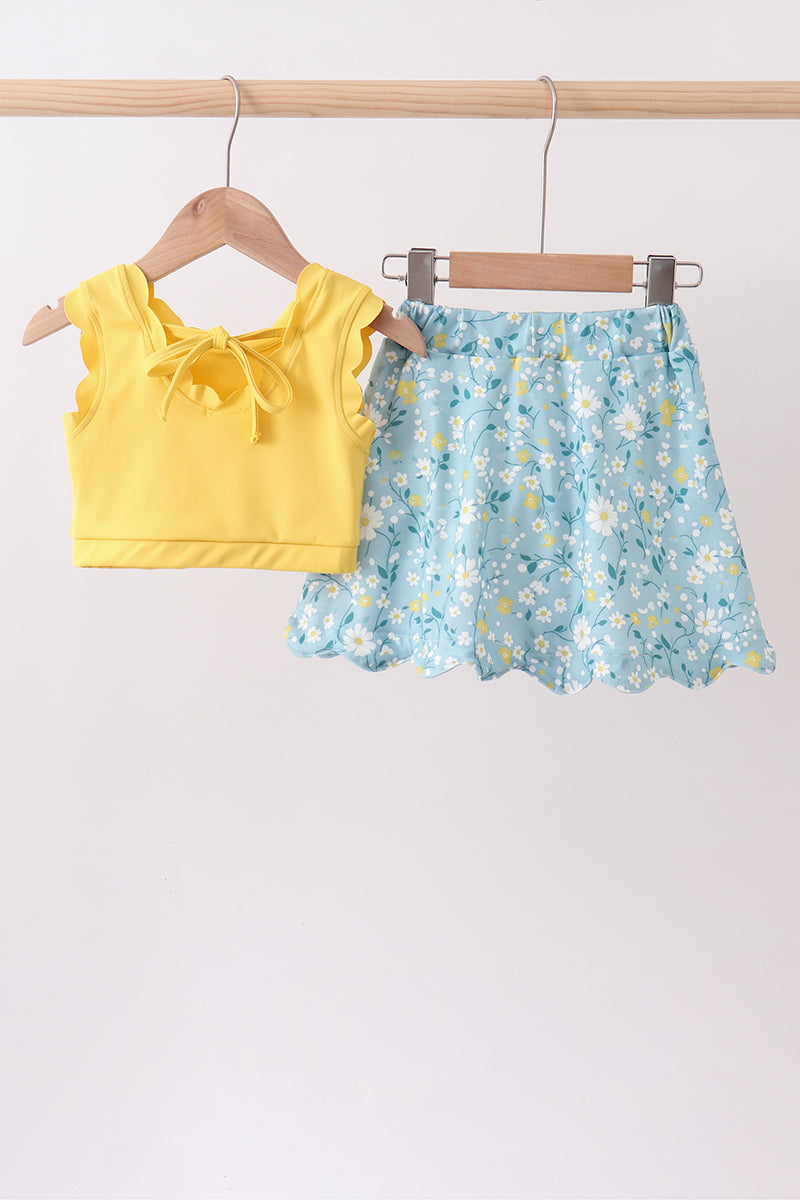 Ensemble jupe-short à nœud floral moutarde et vert