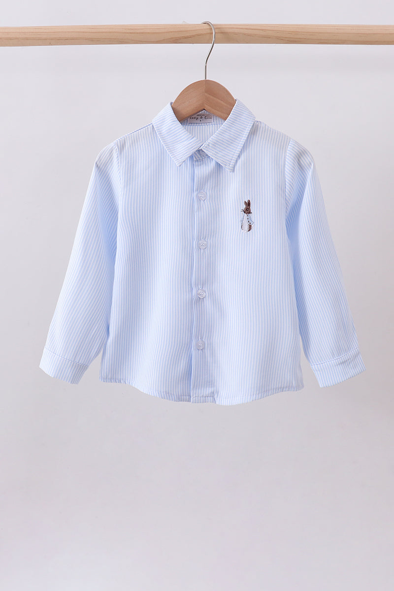 Chemise boutonnée brodée d'un lapin à rayures bleues