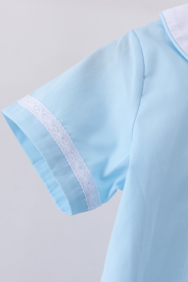 Ensemble short brodé croix bleue