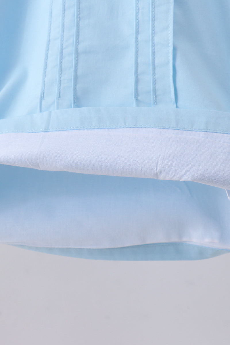Ensemble short brodé croix bleue