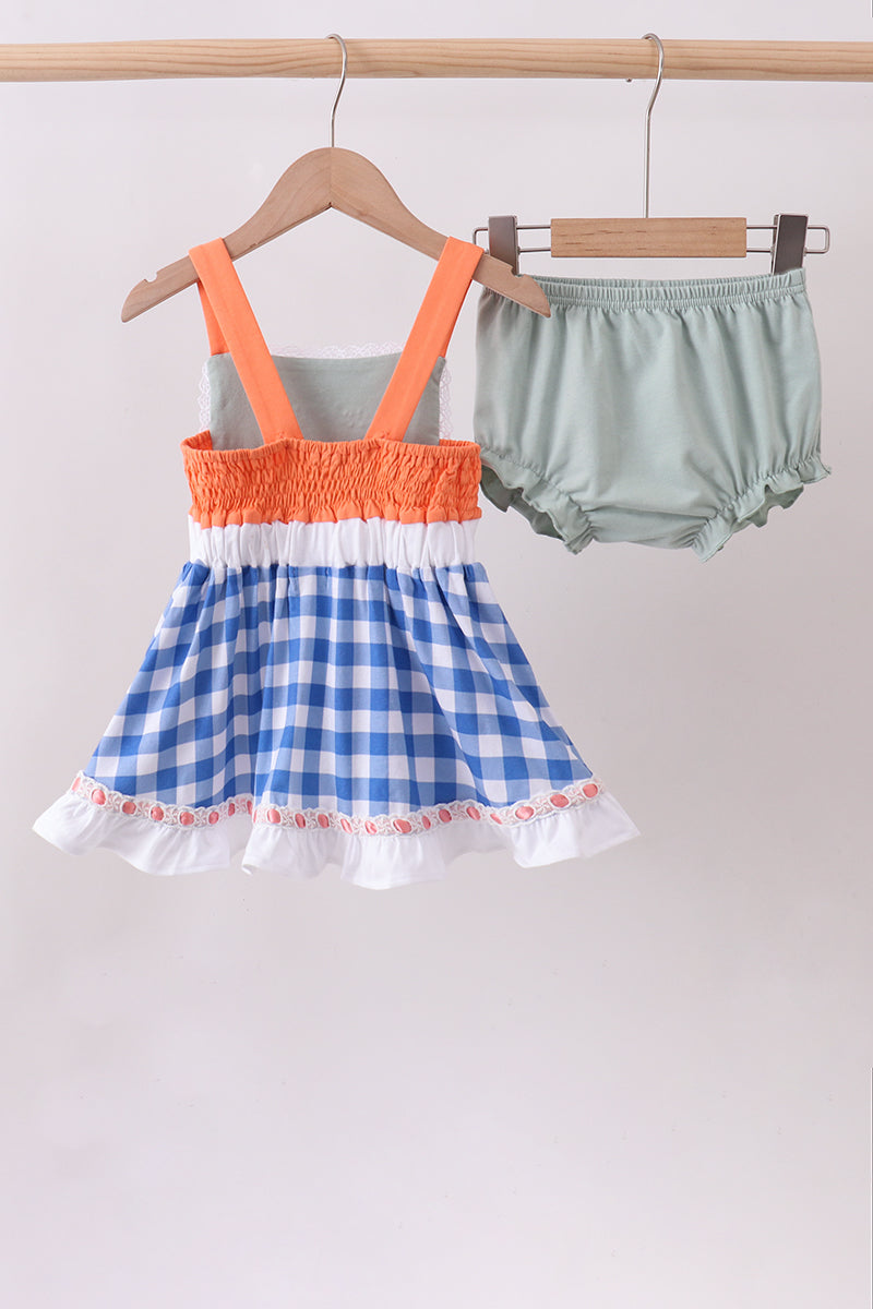 Ensemble barboteuse à smocks vichy fraise sauge