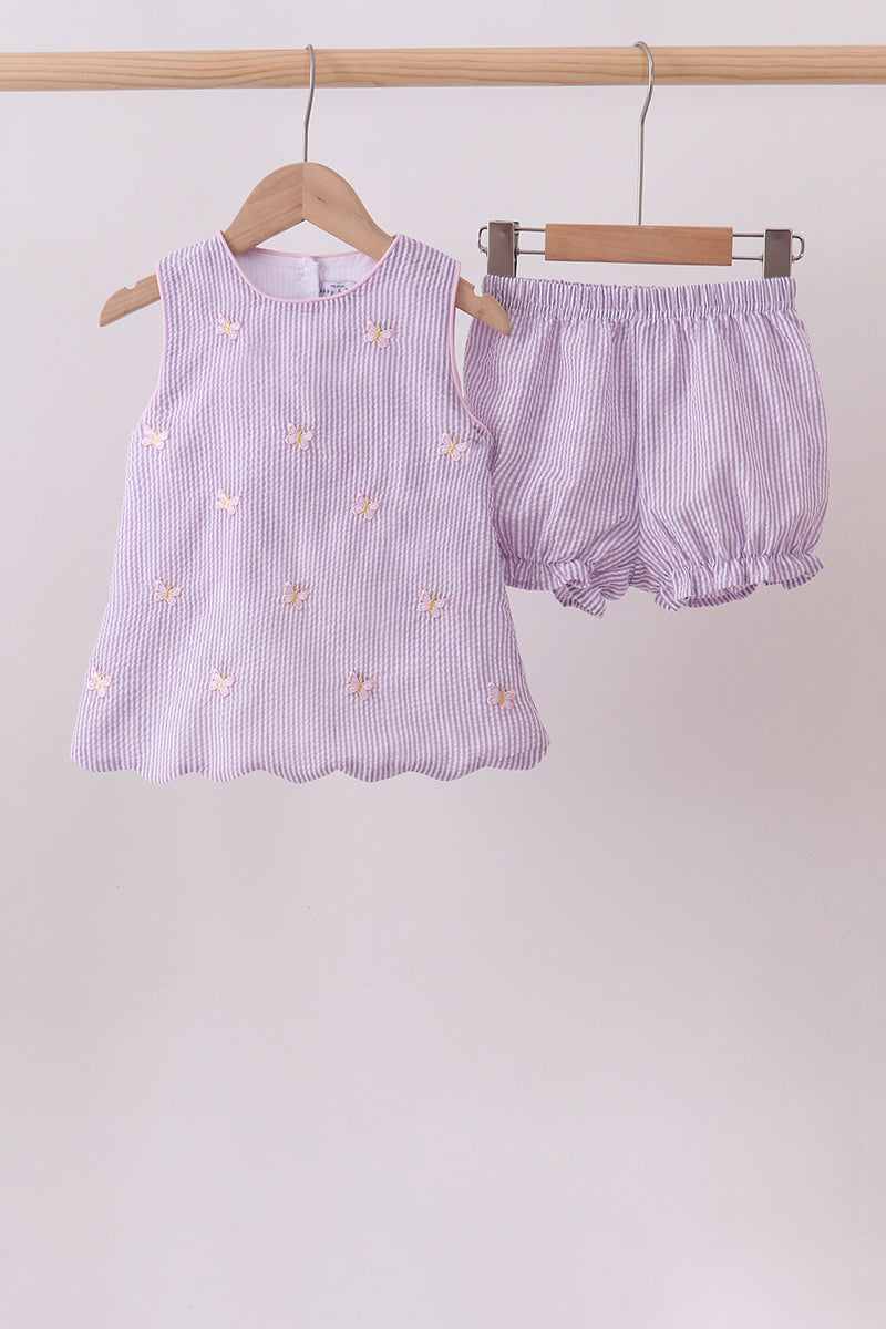 Ensemble short brodé papillon en seersucker violet