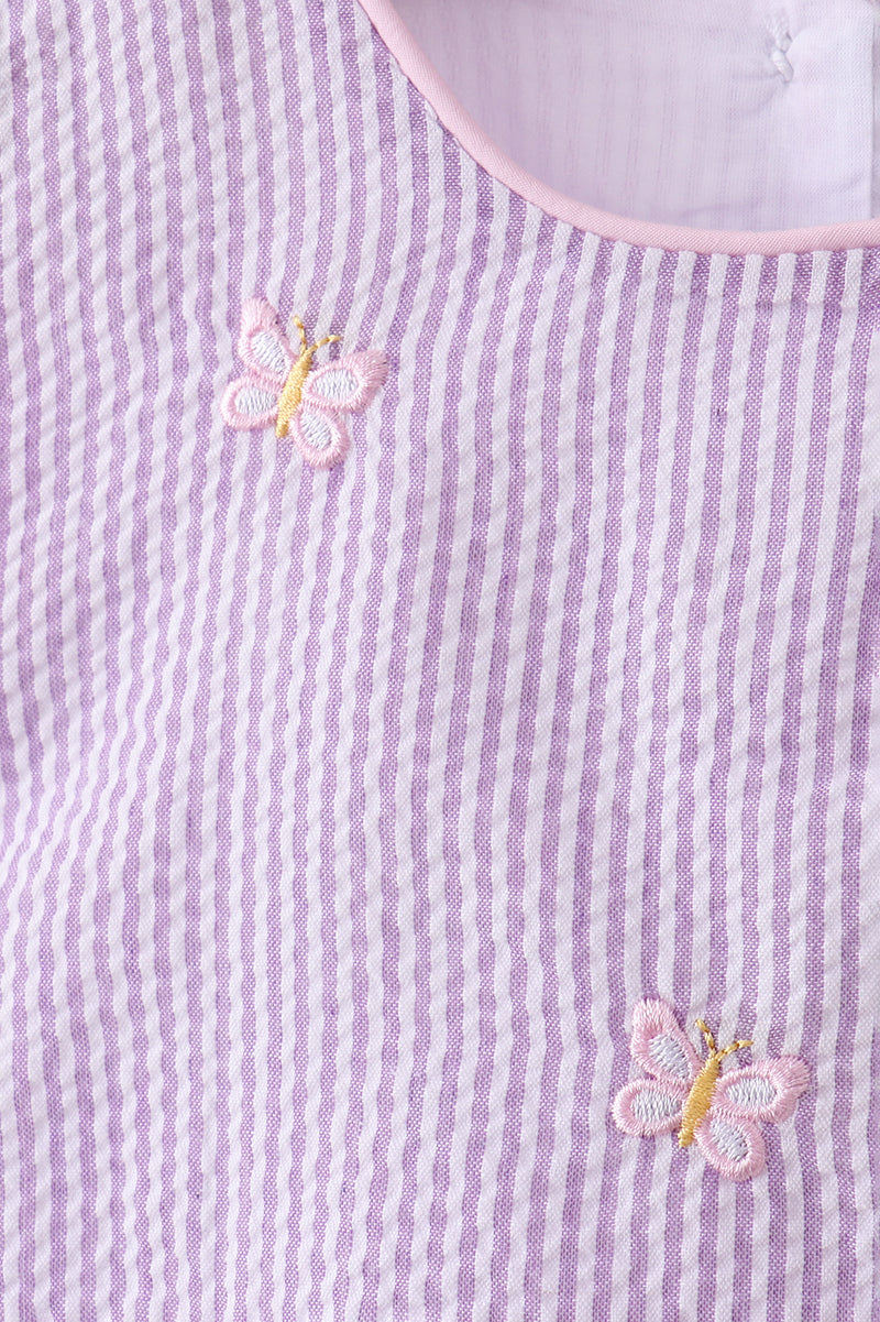 Ensemble short brodé papillon en seersucker violet