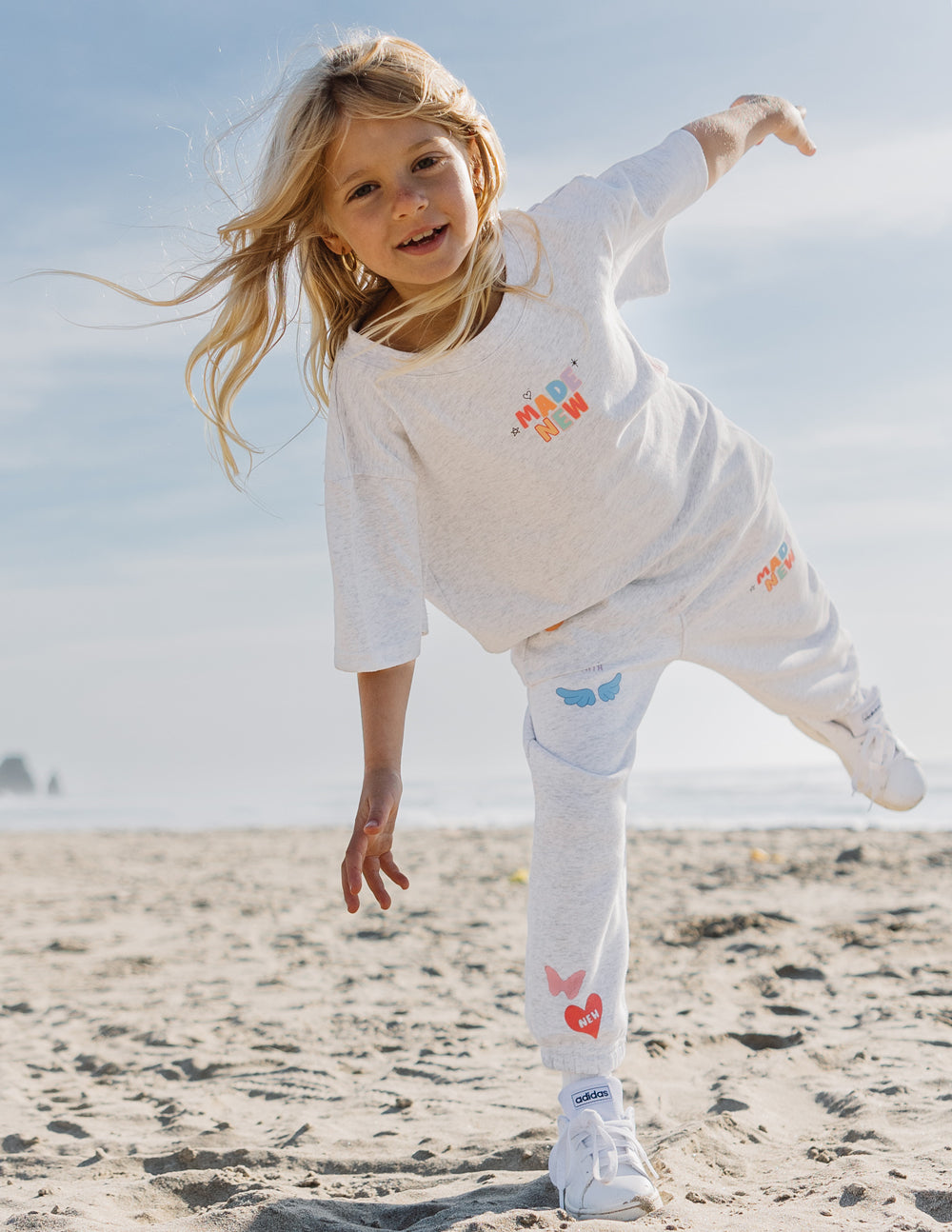 Nouveau t-shirt pour enfants créé