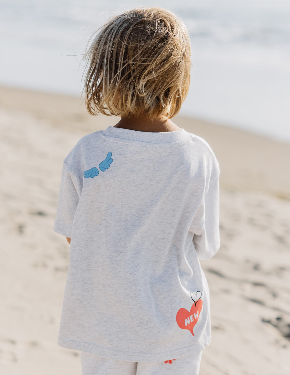 Nouveau t-shirt pour enfants créé
