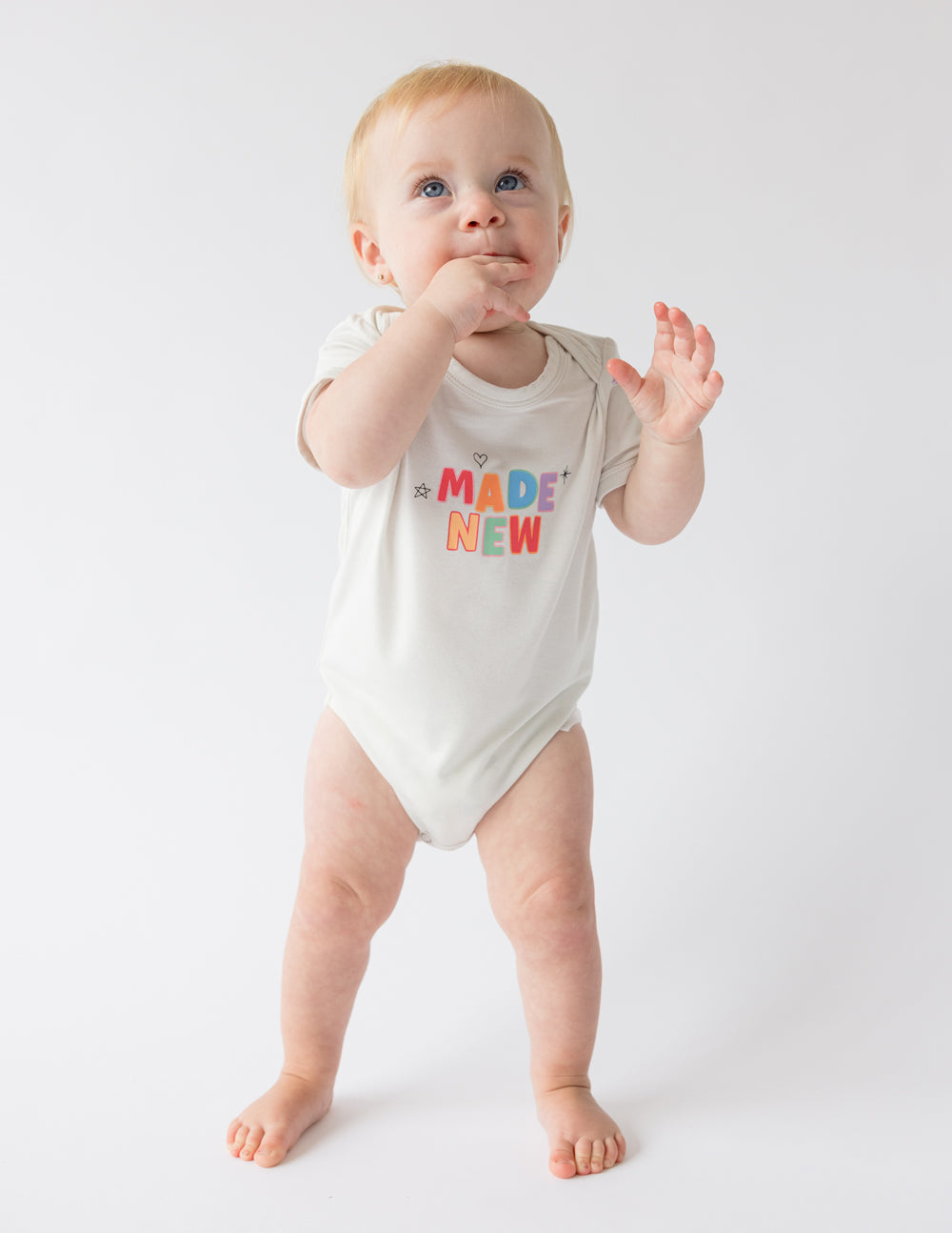 A fait un nouveau pyjama-grenouillère