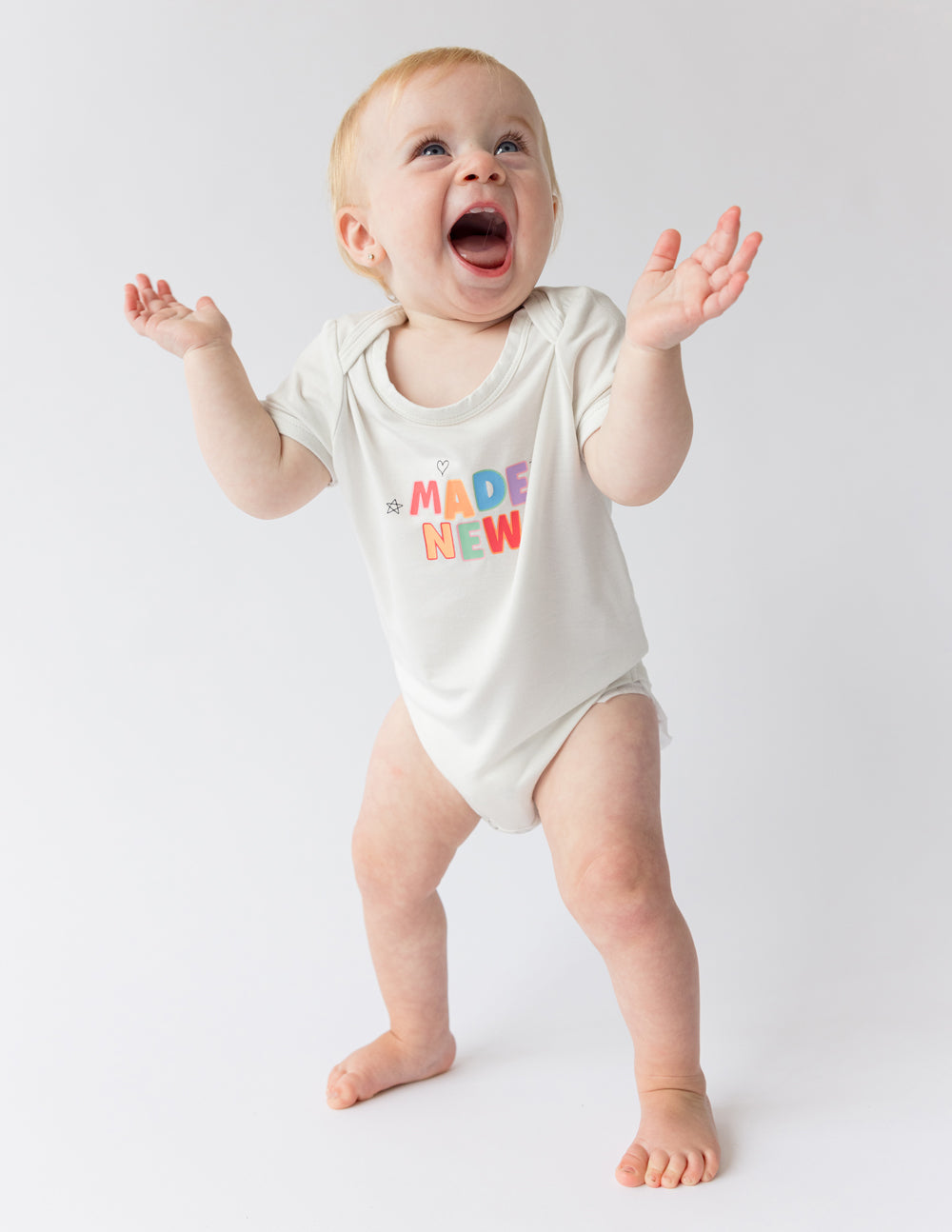 A fait un nouveau pyjama-grenouillère