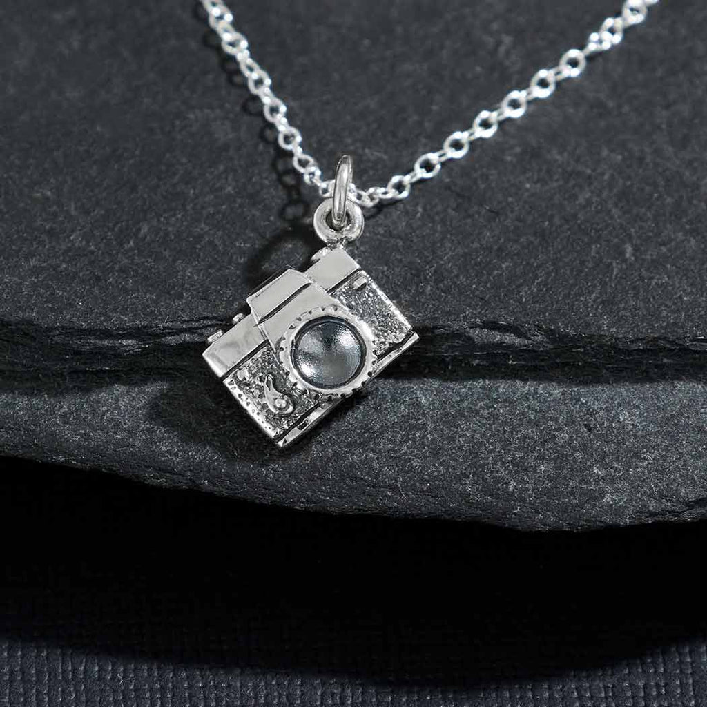 Collier appareil photo vintage en argent sterling – Cadeau pour photographe
