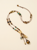 Long collier de perles en pierre naturelle
