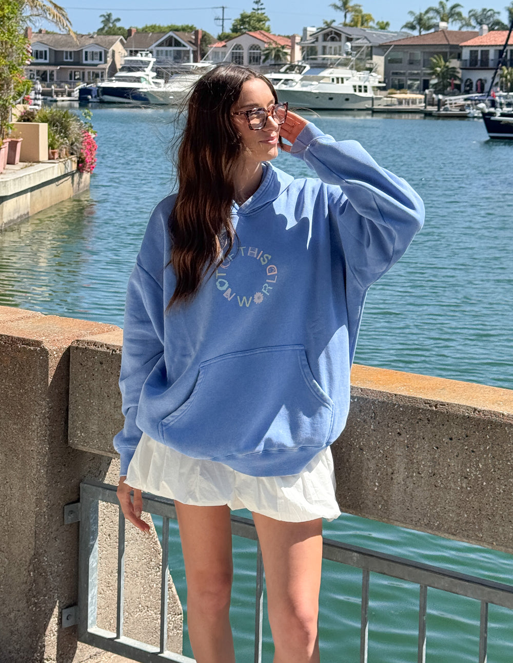 Sweat à capuche unisexe Pas de ce monde