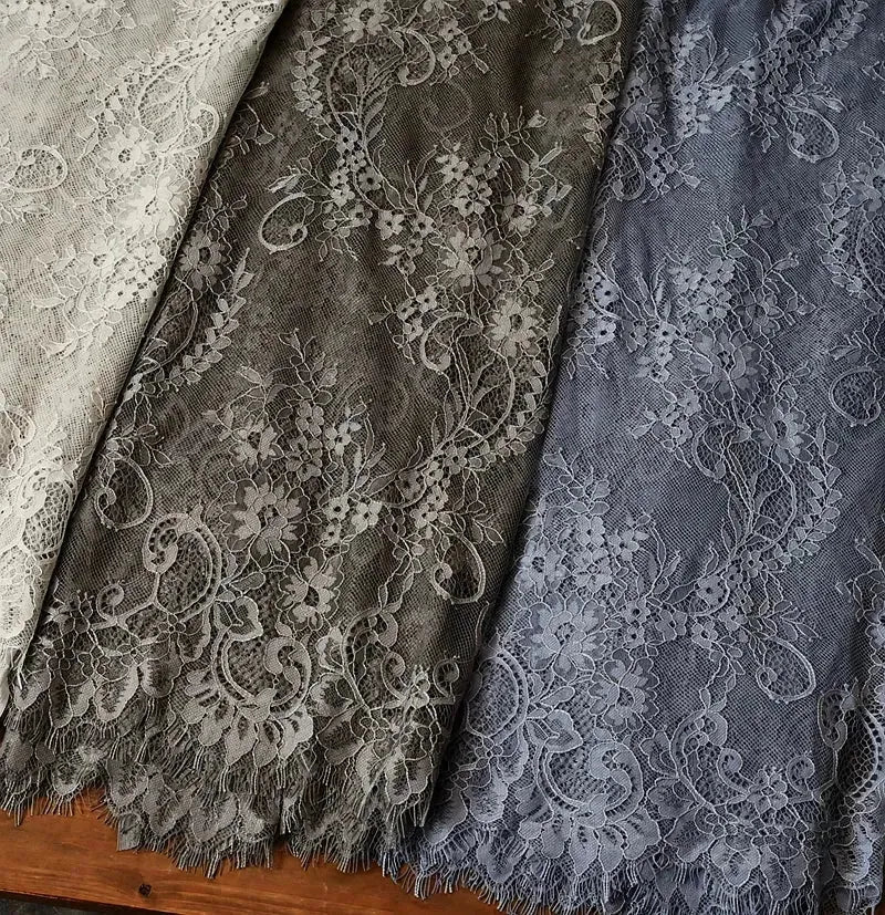 3 mètres/lot de Tissu en Dentelle de Chantilly Française Blanc cassé, Cils Broderie Dentelle Artisanat Voile de Mariée Accessoire de Dentelle Largeur 150cm