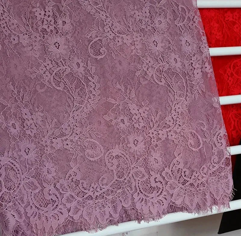 3 mètres/lot de Tissu en Dentelle de Chantilly Française Blanc cassé, Cils Broderie Dentelle Artisanat Voile de Mariée Accessoire de Dentelle Largeur 150cm