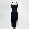 Robe élégante dos nu et tour de cou pour femme