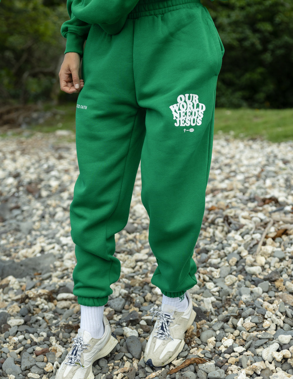 Notre monde a besoin de Jésus - Pantalon de jogging unisexe