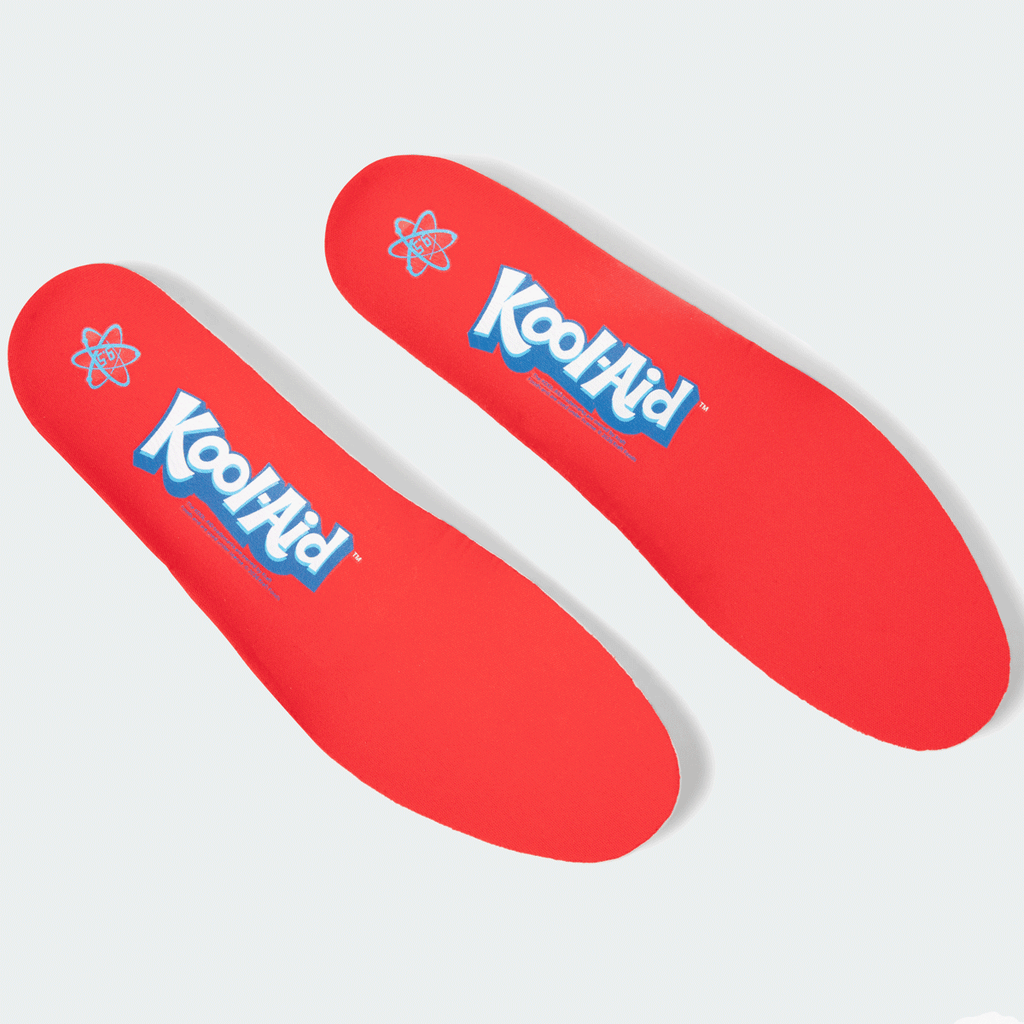 Crampons de football Kool-Aid 'Baies mélangées' - Quantum Speed par Phenom Elite