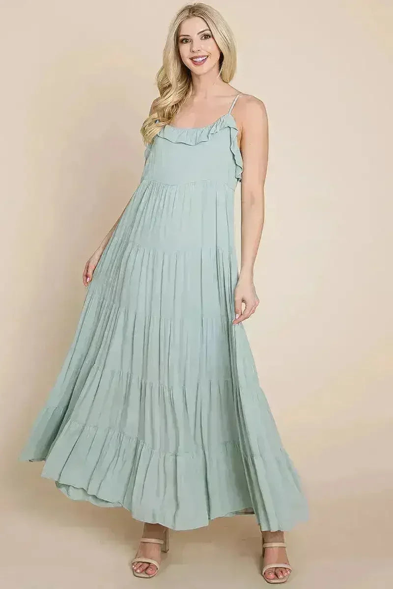 Robe longue cami étagée à fines bretelles