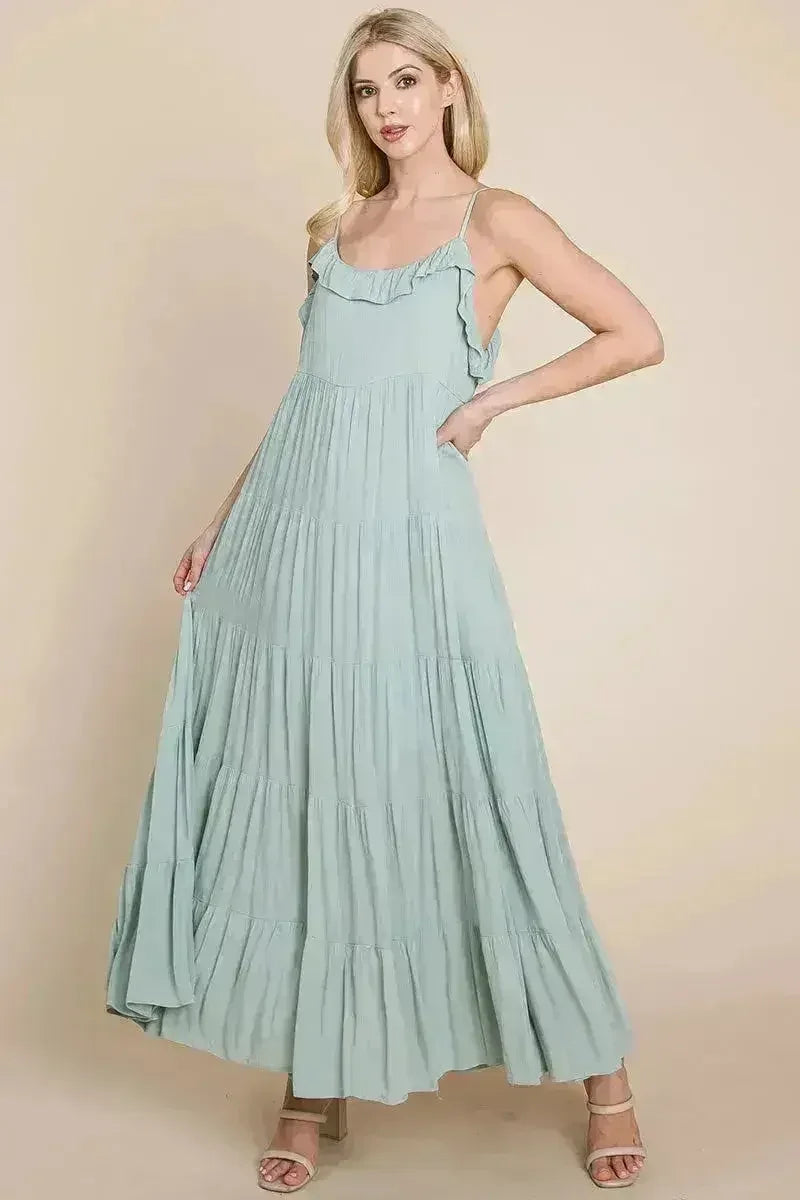 Robe longue cami étagée à fines bretelles