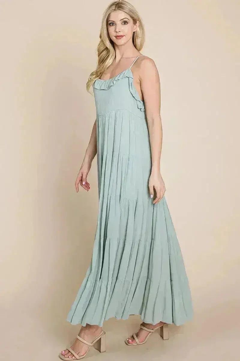 Robe longue cami étagée à fines bretelles