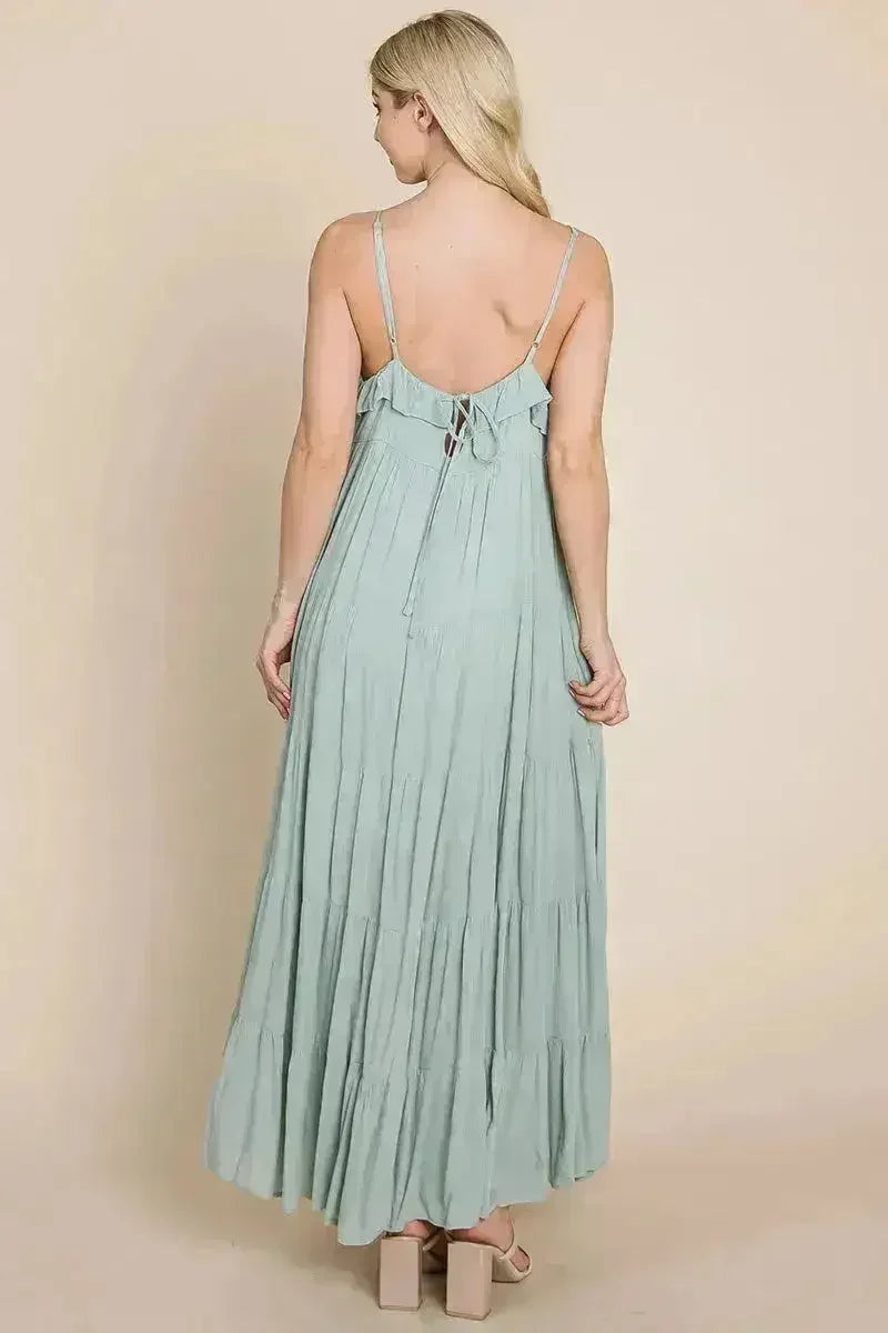Robe longue cami étagée à fines bretelles