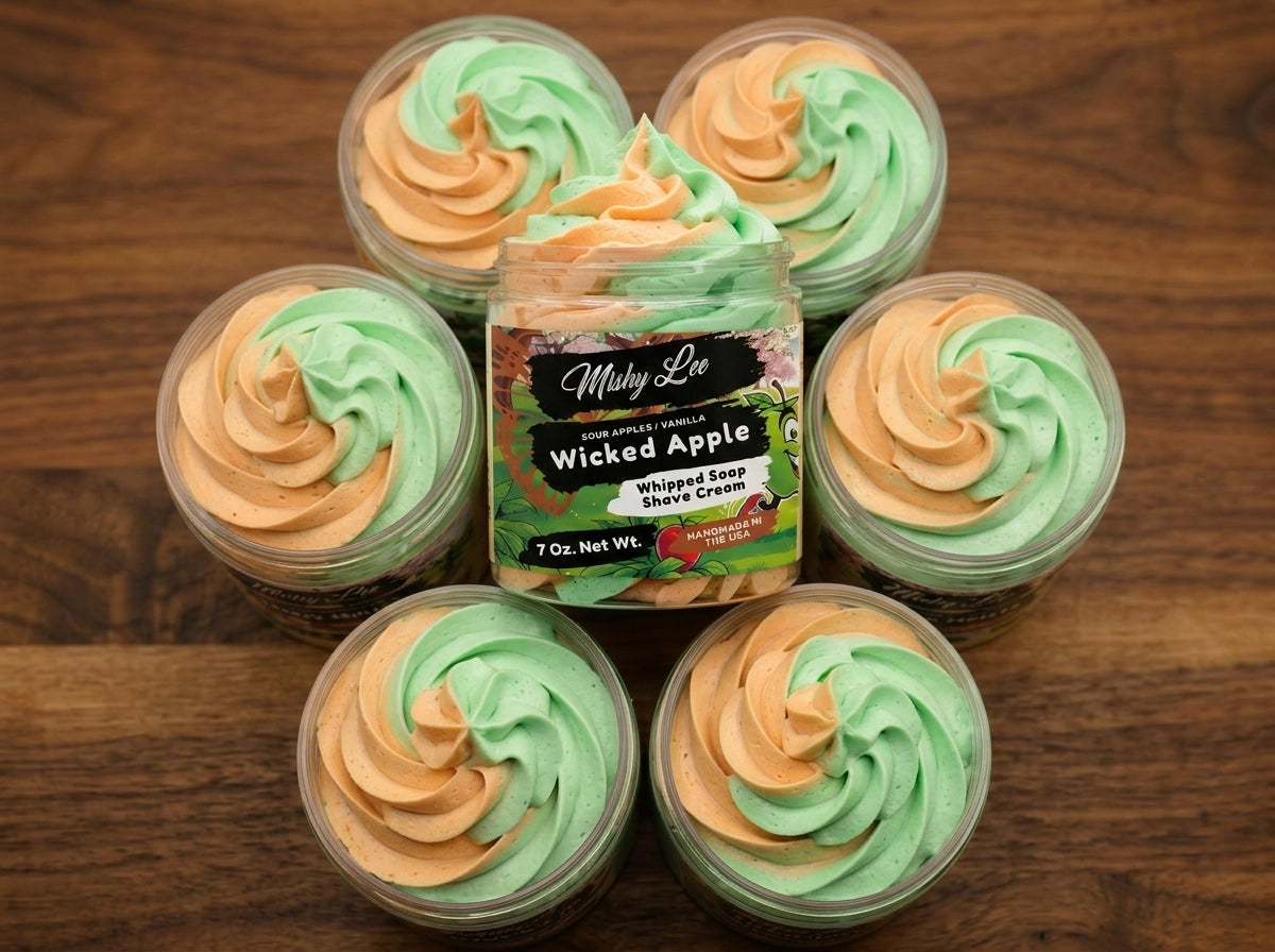 Crème fouettée et savon de rasage pomme endiablée