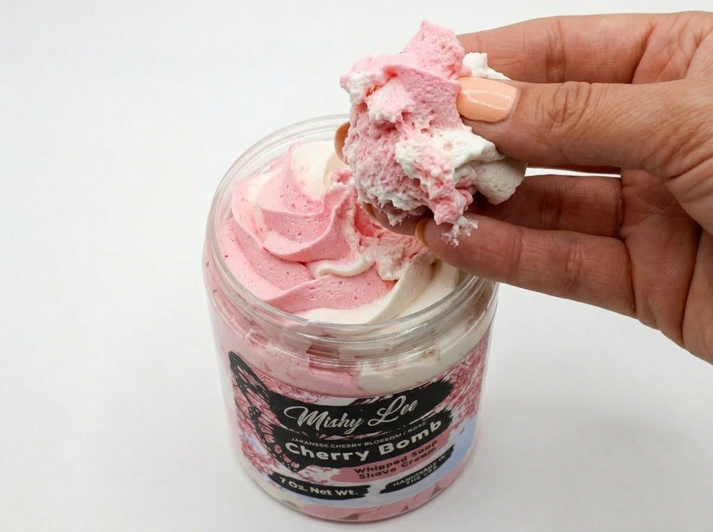Crème fouettée et crème à raser Cherry Bomb