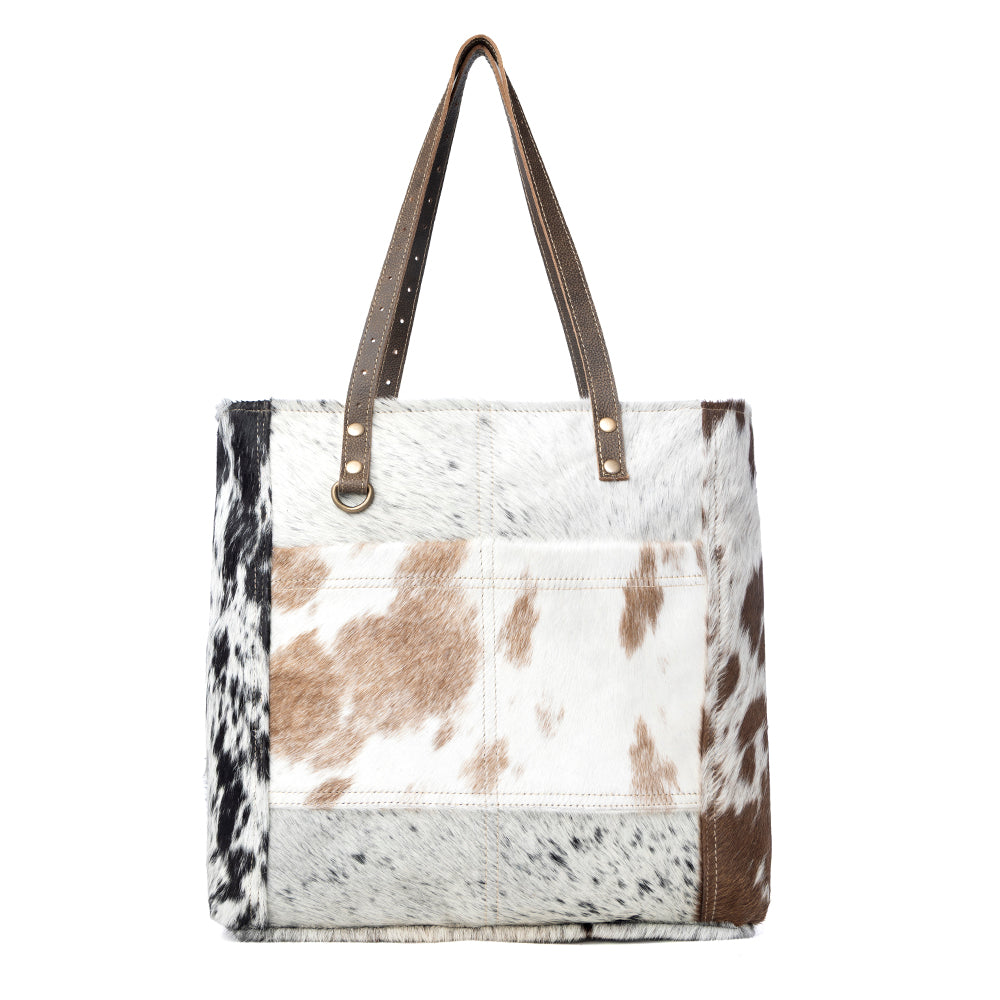 Sac fourre-tout pour femme Myra Mesa Trail Patchwork Hairon, design rustique en peau de vache, anses en cuir marron pour un usage quotidien
