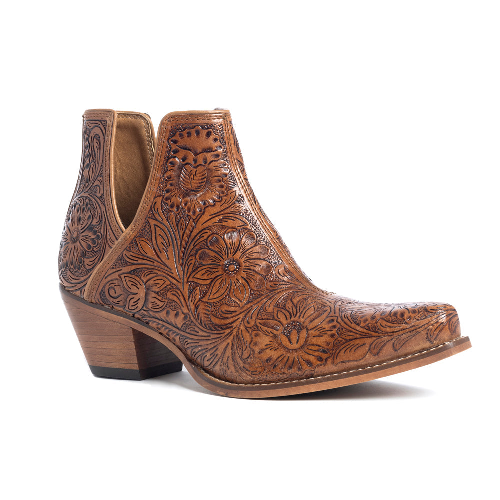Bottines Dakota Charm ciselées à la main, couleur caramel