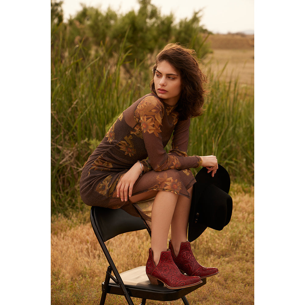 Bottines à talon Western Moxie ciselées écarlates