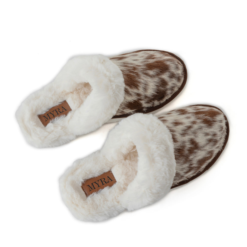 Chaussons Myra Alamosa en cuir de veau et fourrure pour femme, confort intérieur hivernal, semelle souple, style western
