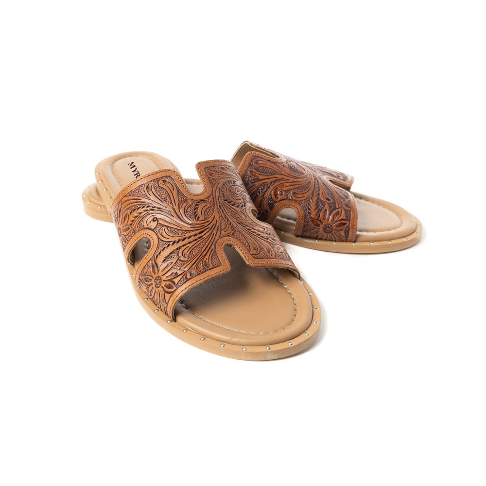 Sandales à enfiler en cuir embossé Myra Carmina Anne Tan pour femme – Claquettes style western avec clous