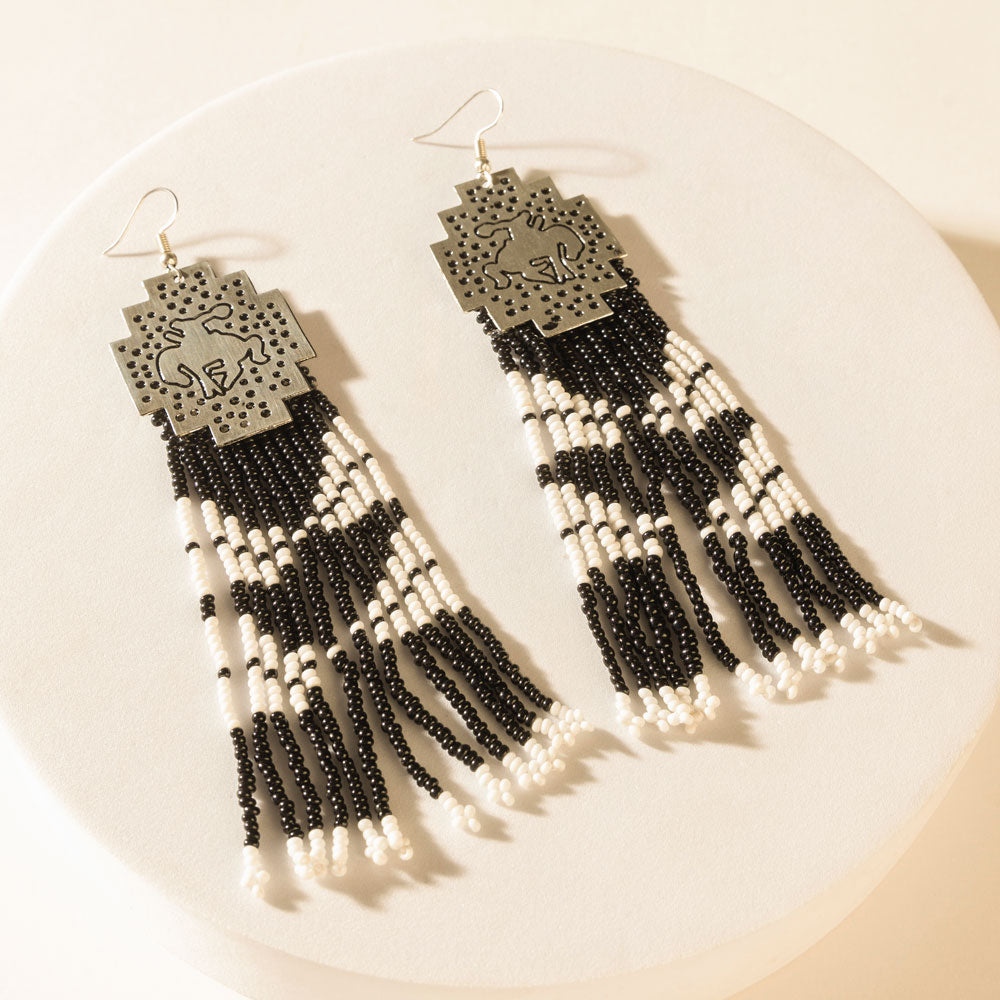 Boucles d'oreilles perlées Stallion Smoke noires cendrées