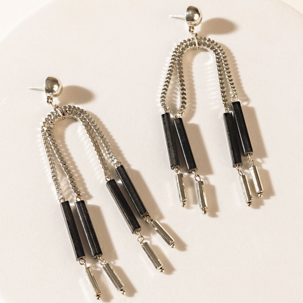Boucles d'oreilles Myra The Black Hitch en onyx et argent