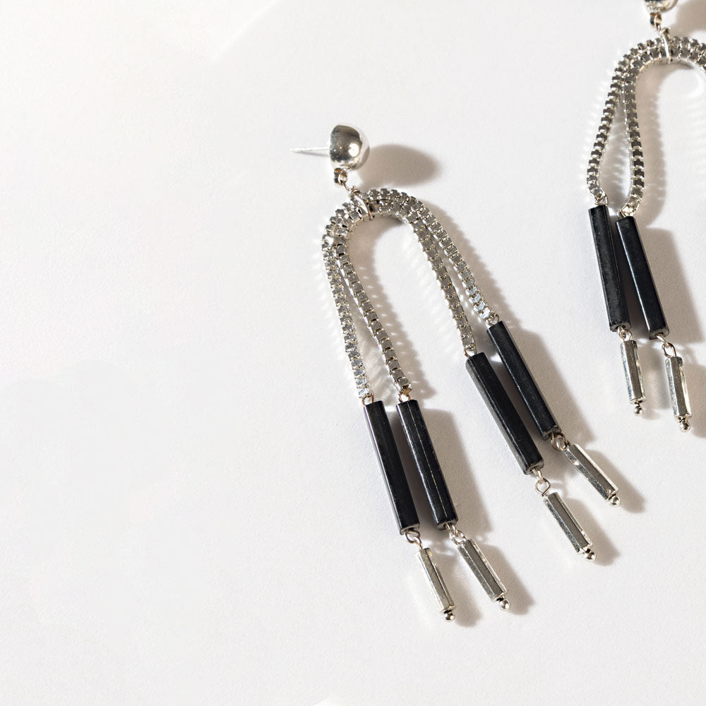Boucles d'oreilles Myra The Black Hitch en onyx et argent