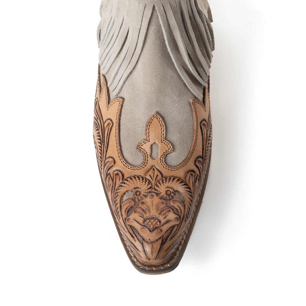 Bottines en cuir ciselé Myra Cimarron Belle frangées, coloris Wild Tan