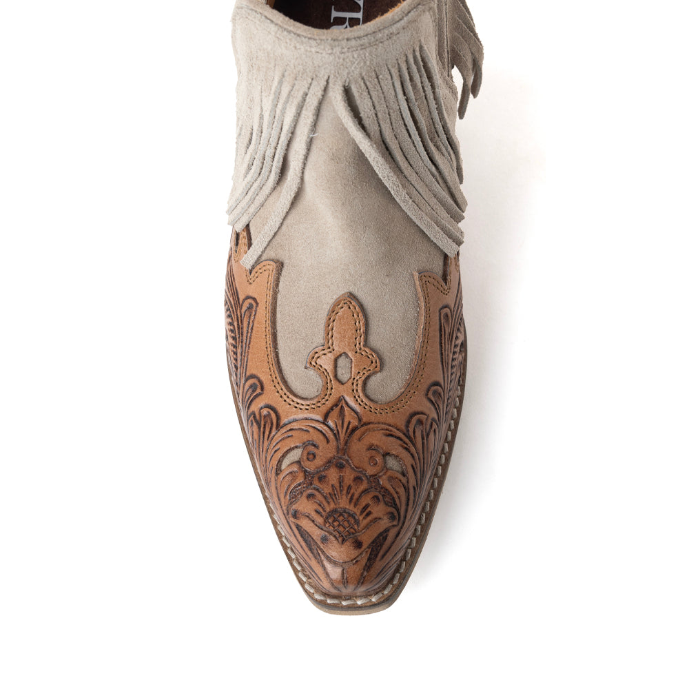 Bottines en cuir ciselé Myra Cimarron Belle frangées, coloris Wild Tan