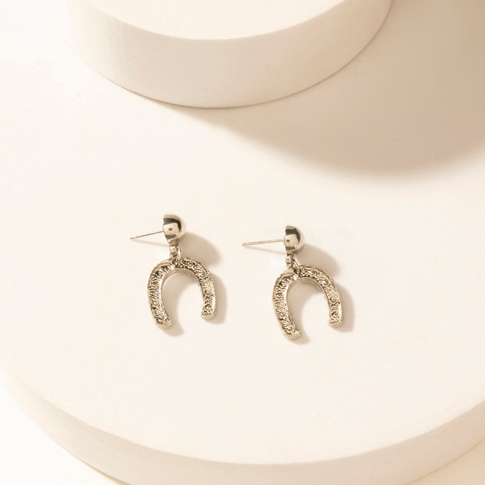 Boucles d'oreilles Myra Moonbeam serties en argent brillant