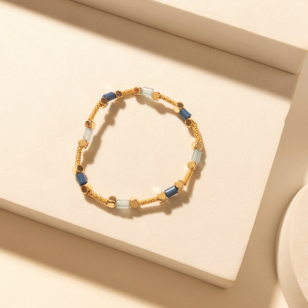 Bracelet Myra Gilded Lasso empilable en bleu Arena