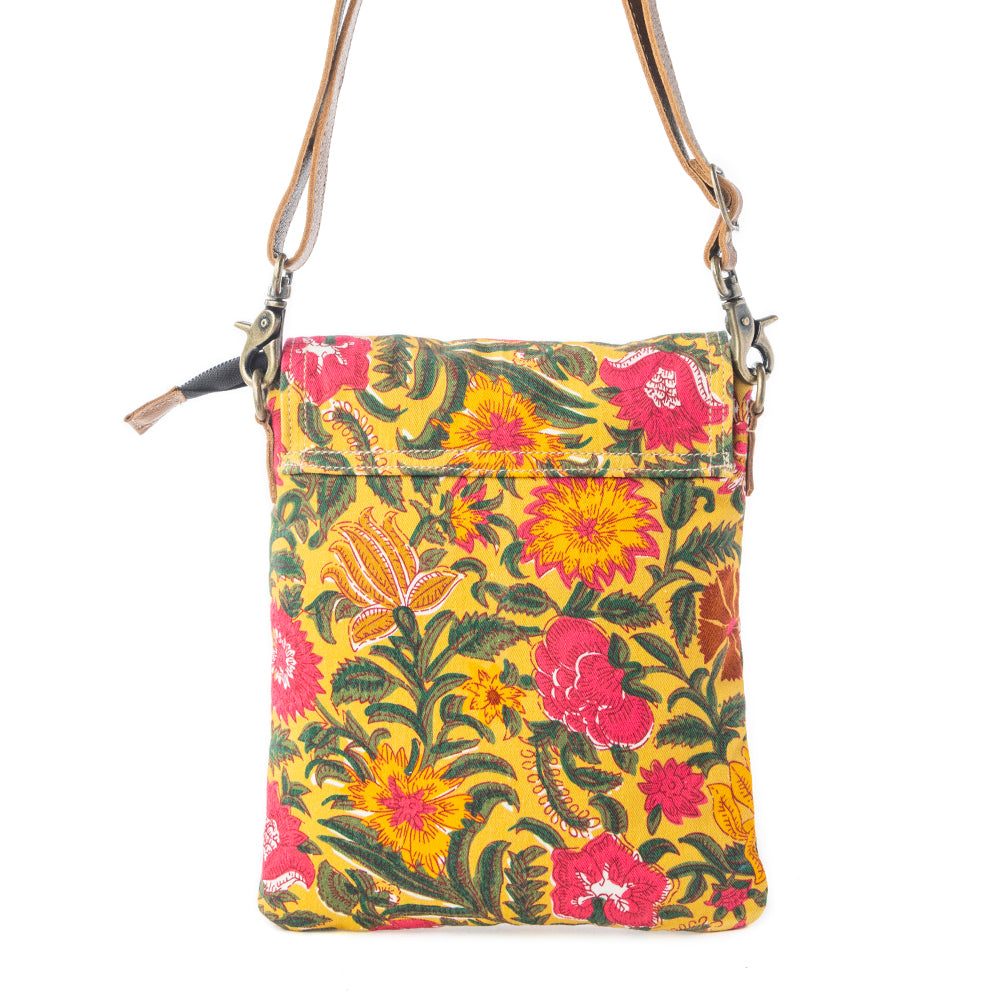 Sac bandoulière Myra Rosé Carnival en or pivoine