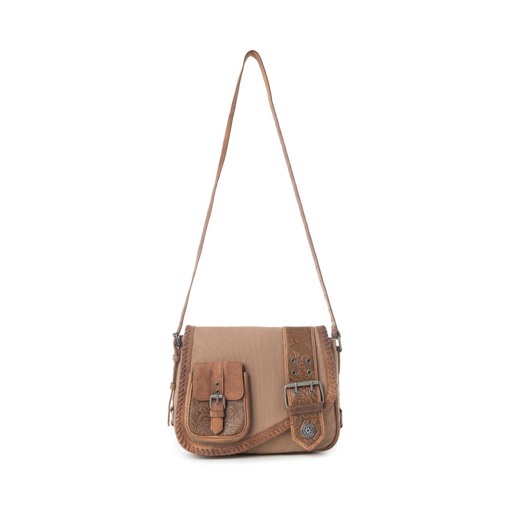 Sac porté épaule en cuir Travels de Myra Outlaw, coloris Sable brûlé