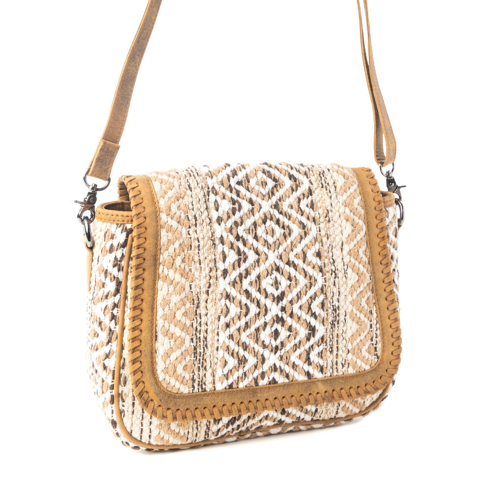 Sac à bandoulière tissé Myra Moonlace Range en Beige Mojave