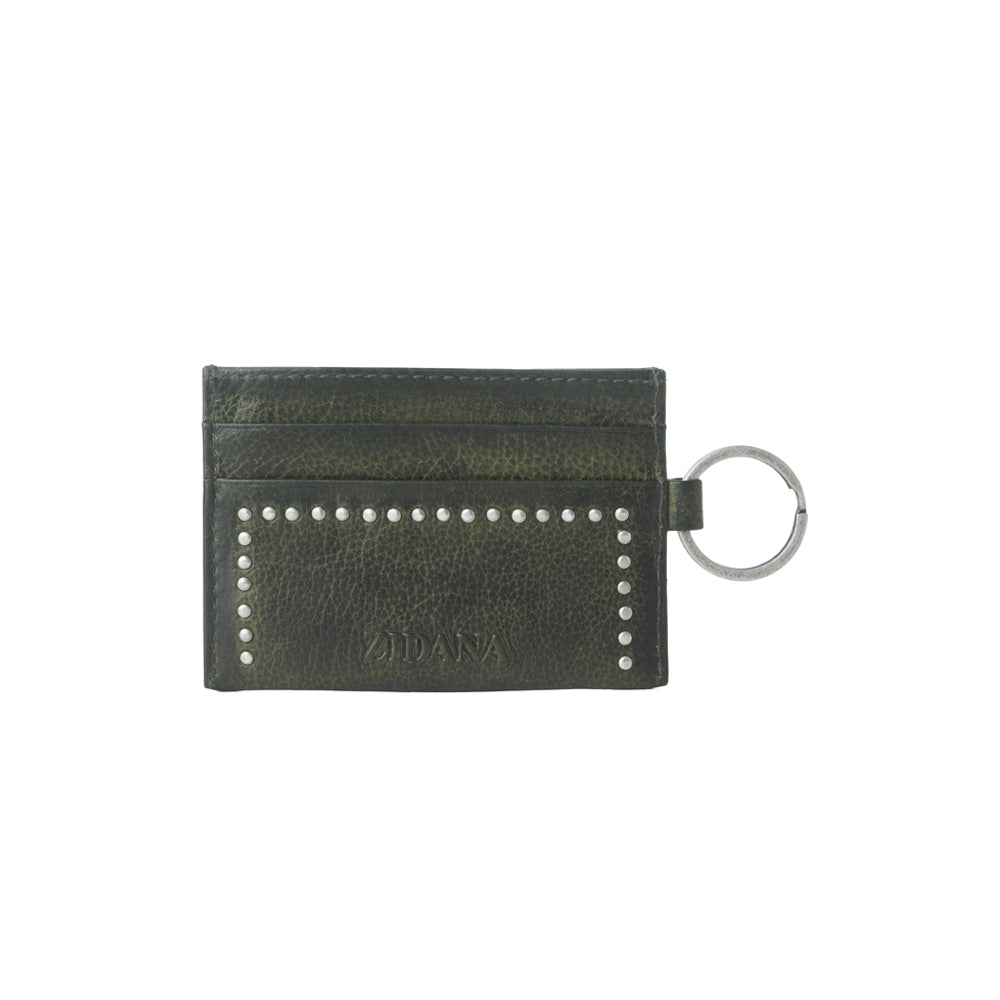 Portefeuille en cuir tanné végétal clouté Myra Zidana Steelhoof coloris Ranch Pine