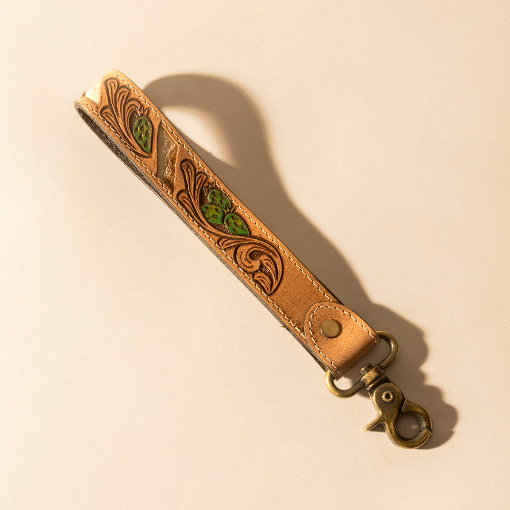 Porte-clés Myra Wildvine Pony Western en cuir tanné et ciselé avec motif cactus