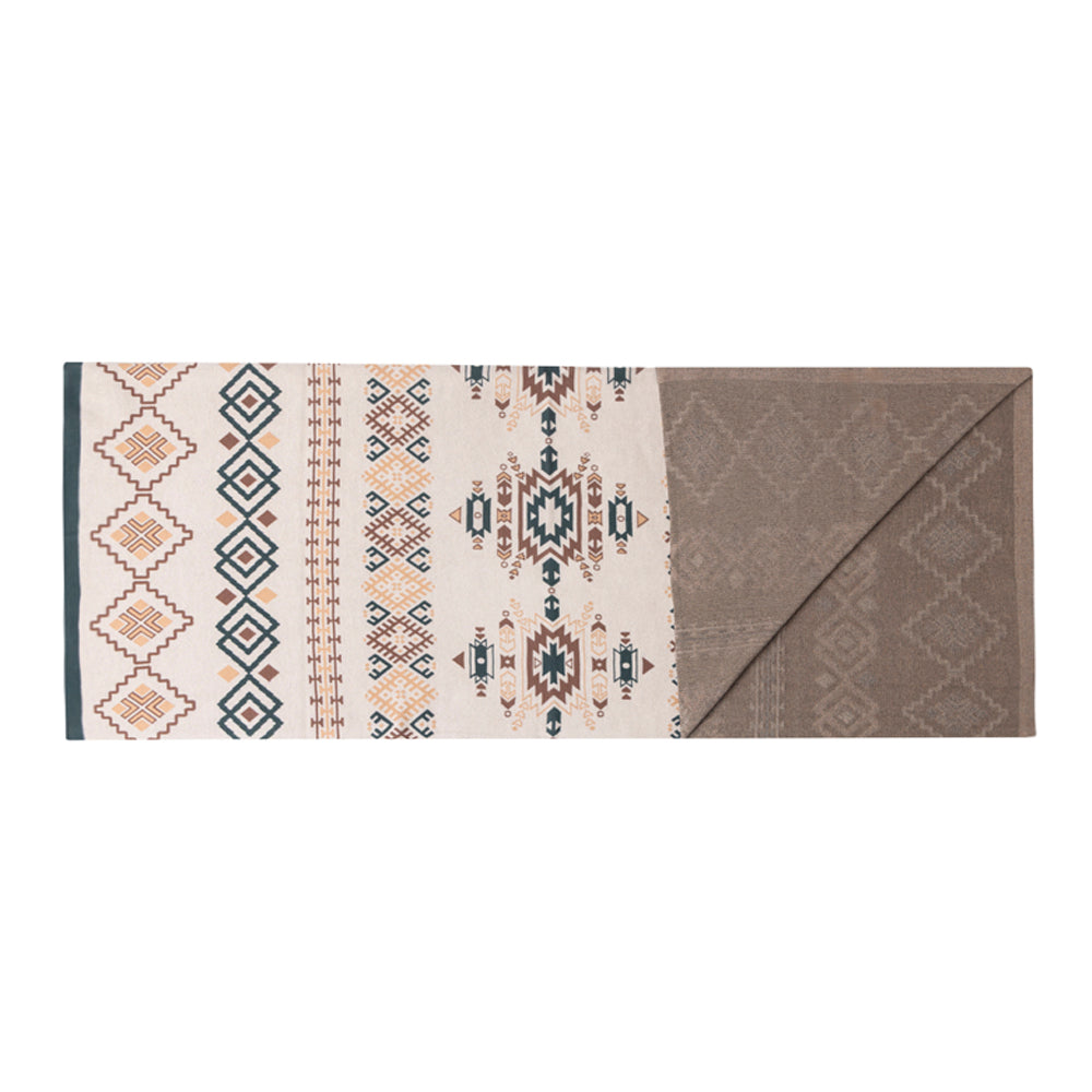 Jeté en tricot de coton Myra Canyon Sandstone Geo pour votre canapé de style western