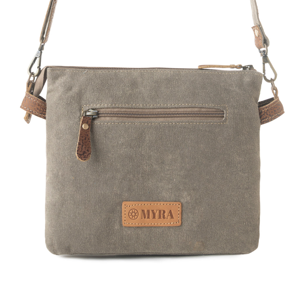 Sac bandoulière Myra Inkwild Vintage pour femme de couleur rouille avec détails frangés