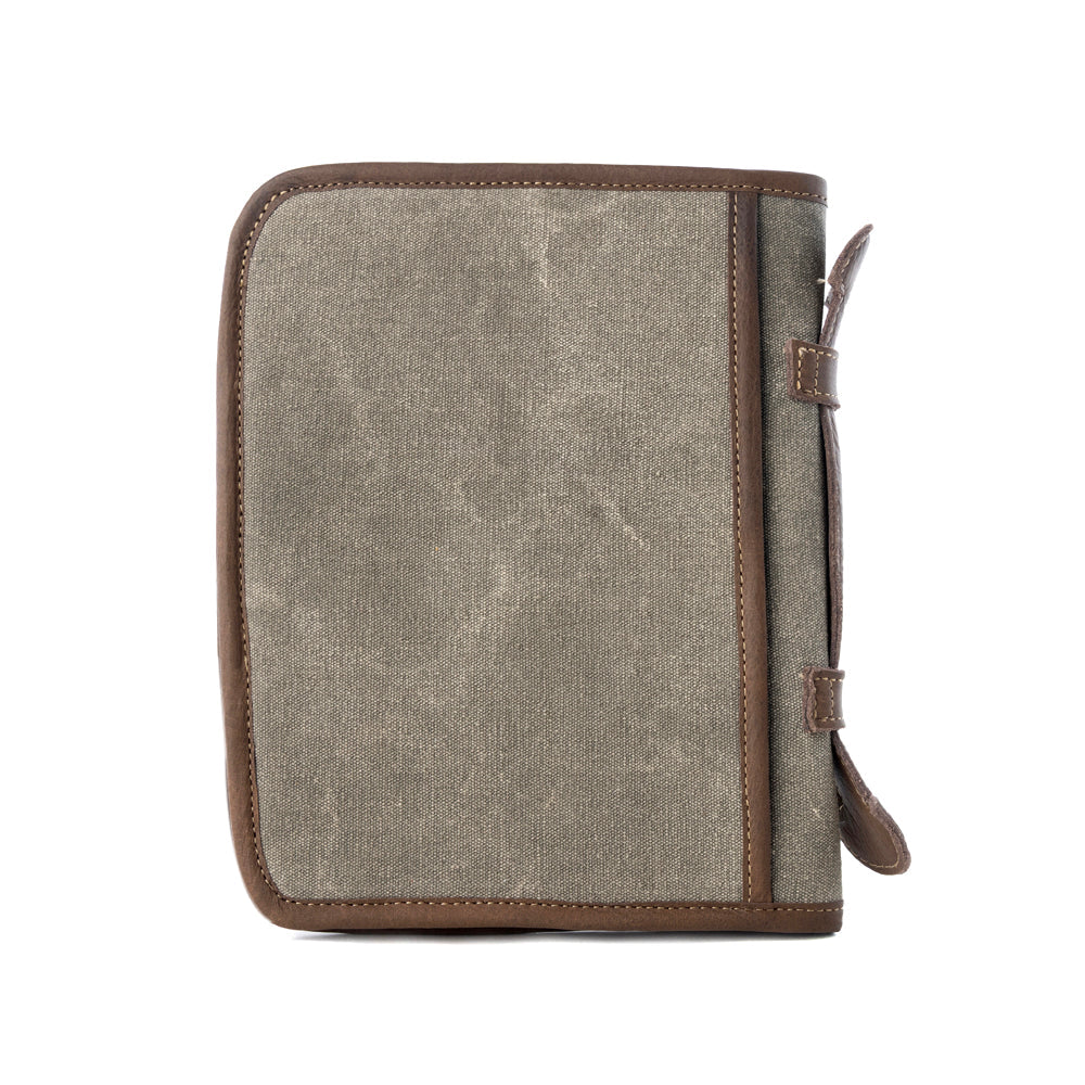 Couverture de Bible Myra Graceword Western en olive avec fermeture à rabat et détails en cuir