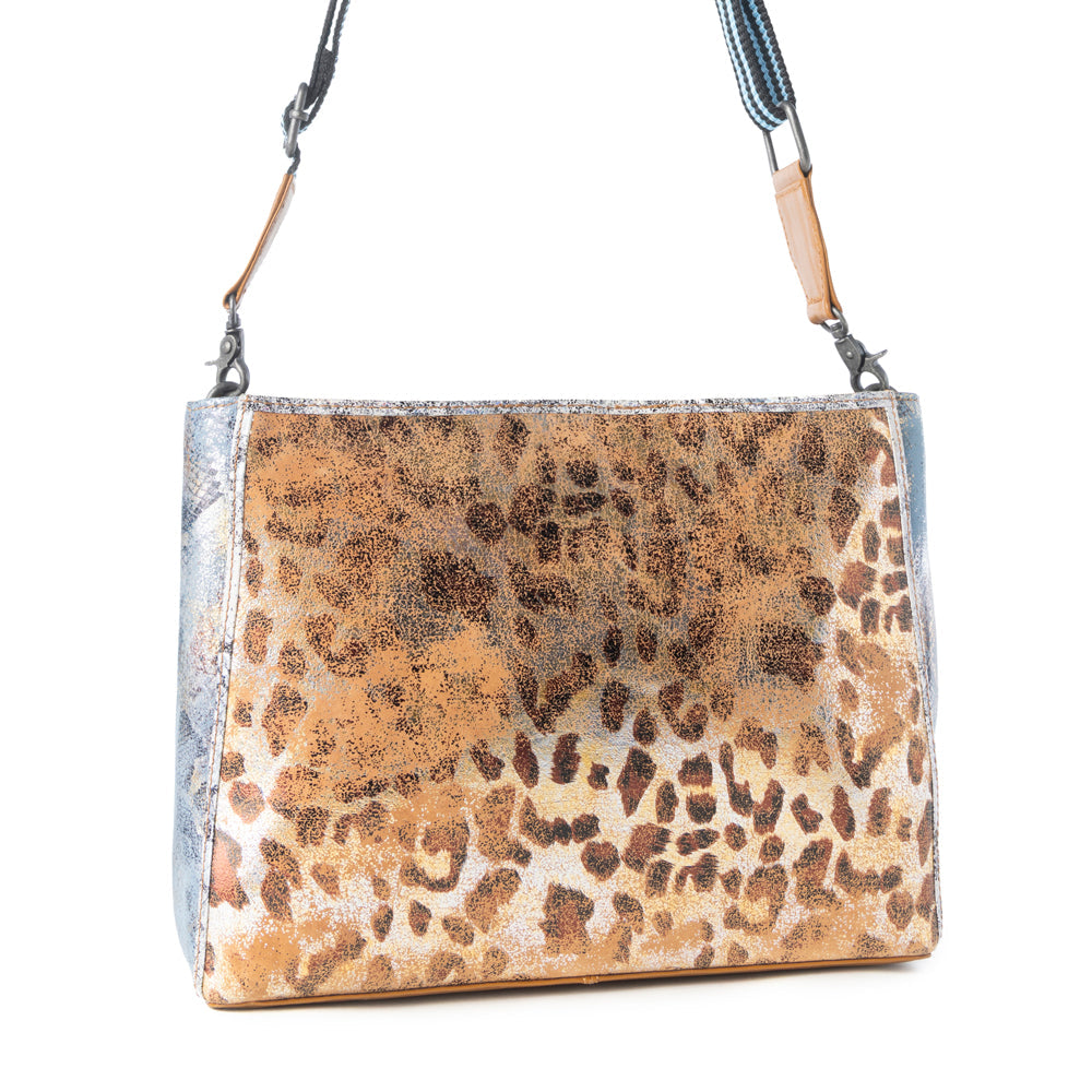 Sac en cuir Myra Safari Glow pour femme, marron avec détails métalliques et bandoulière