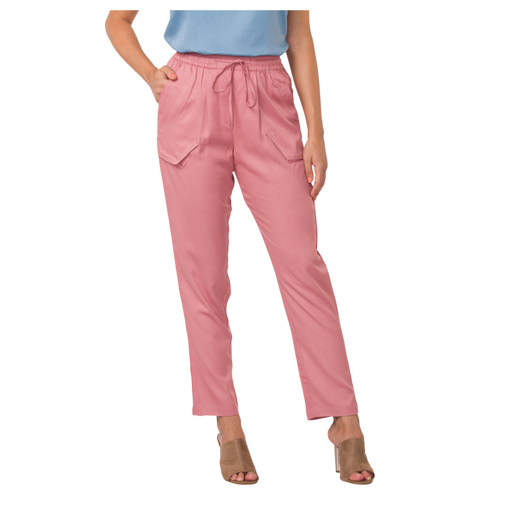 Pantalon étoilé en forme de tronc de cône