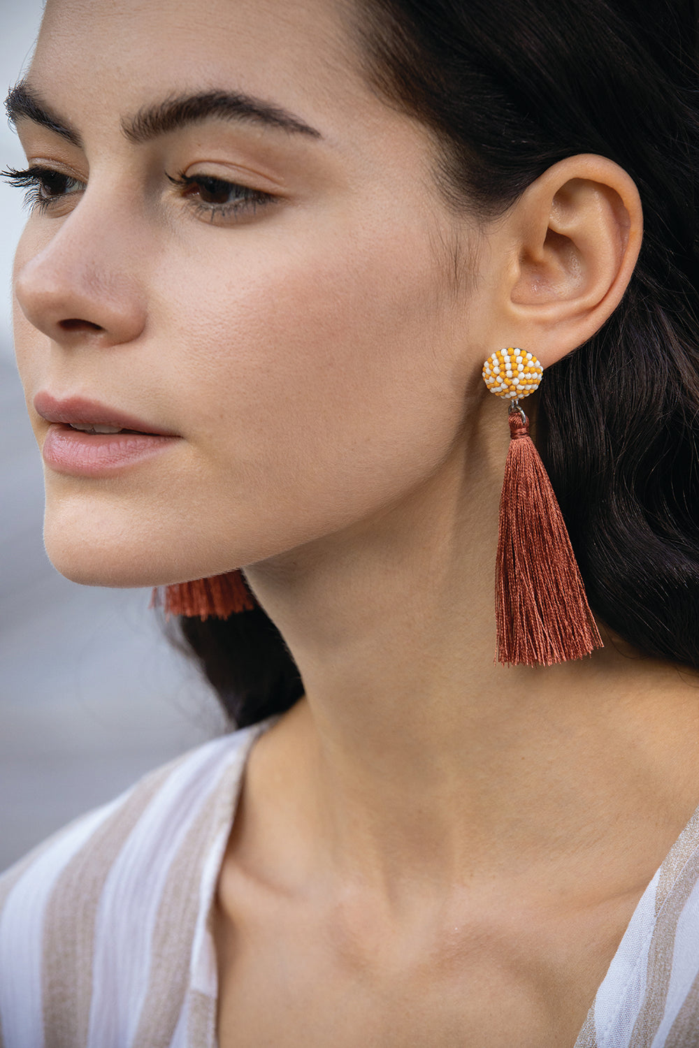 Boucles d'oreilles pendantes rouges